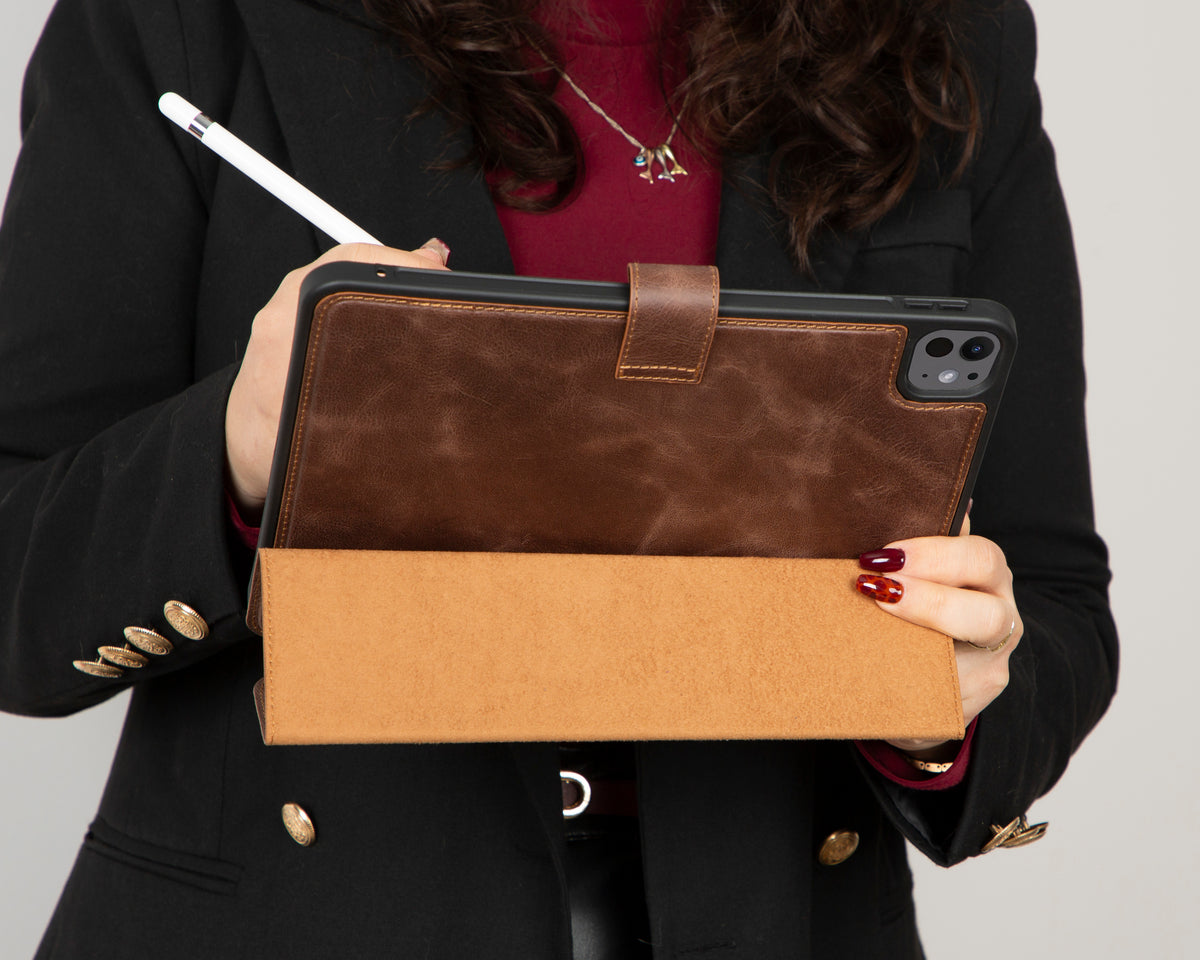 Leather iPad Pro 13" Case with Pen Holder (Astar)