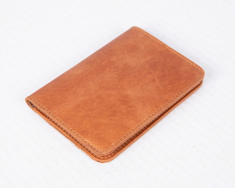 Leather Card Holder – Minimalist Slim Bifold Wallet for Men & Women (Matteo)