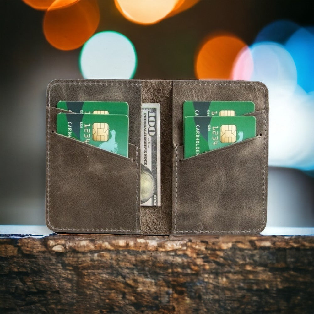 Leather Card Holder – Minimalist Slim Bifold Wallet for Men & Women (Matteo)