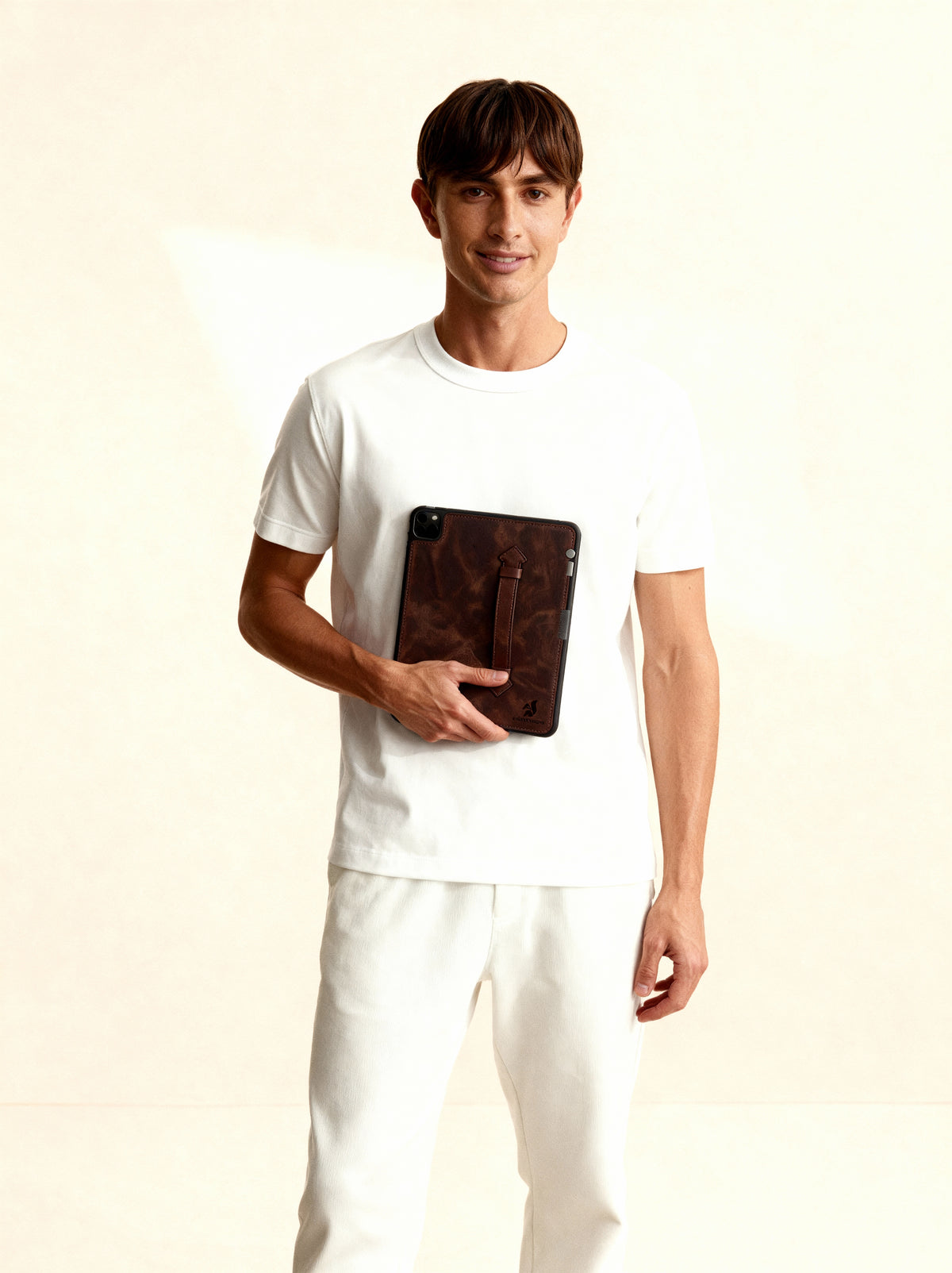 Leather iPad 10.9 inch Case – Handmade Cover with Pen Holder (Kafka)