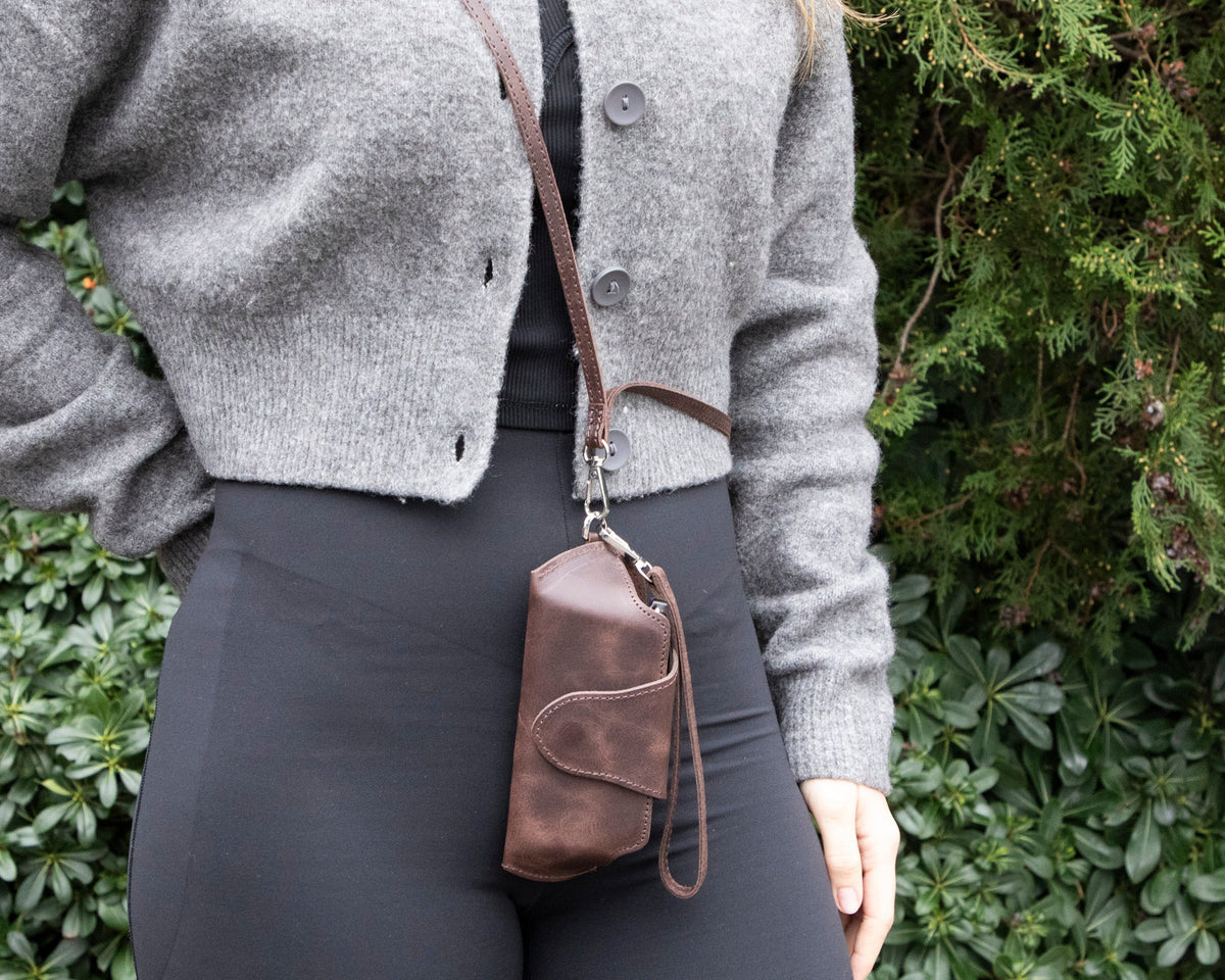 Lenozora Genuine Leather Glasses Case