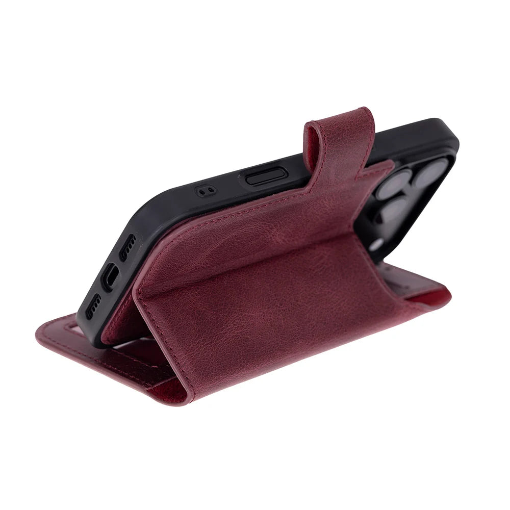 Magic iPhone 18 Pro Leather Detachable Wallet Case