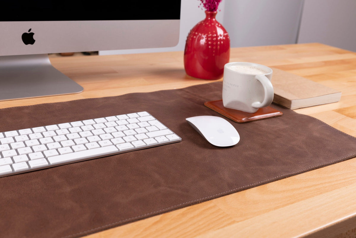 Leather Desk Mat: Water-Repellent Office Pad (Vero)