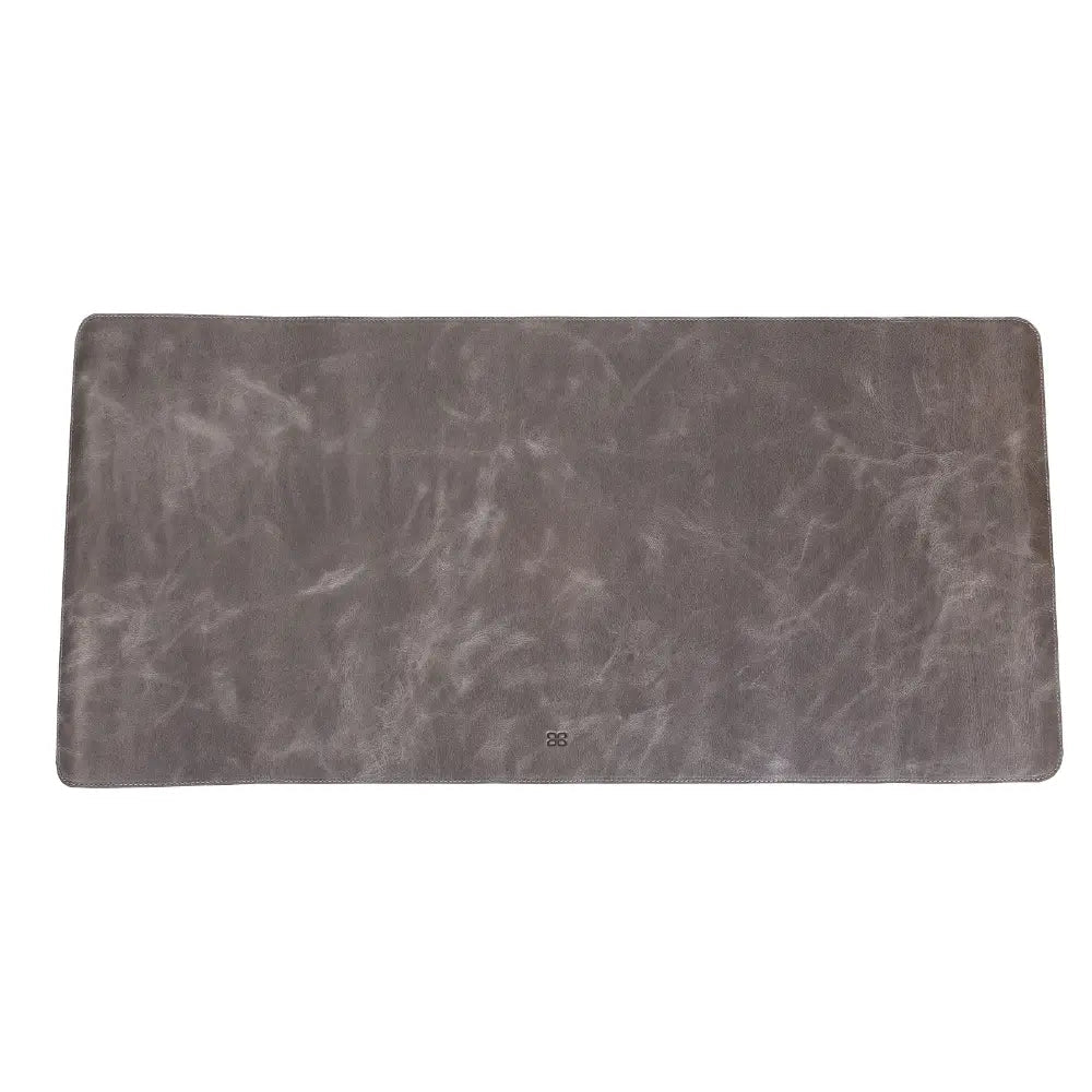 Leather Desk Mat: Water-Repellent Office Pad (Vero)