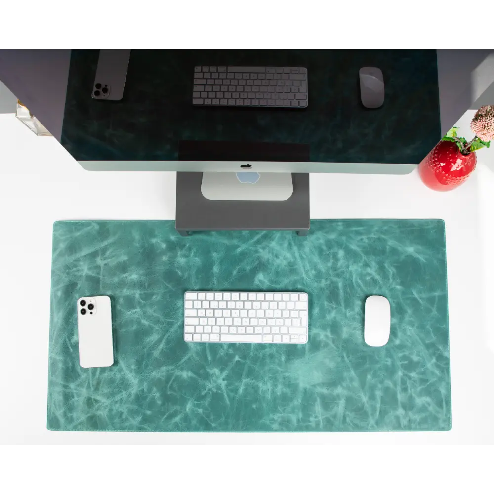 Leather Desk Mat: Water-Repellent Office Pad (Vero)