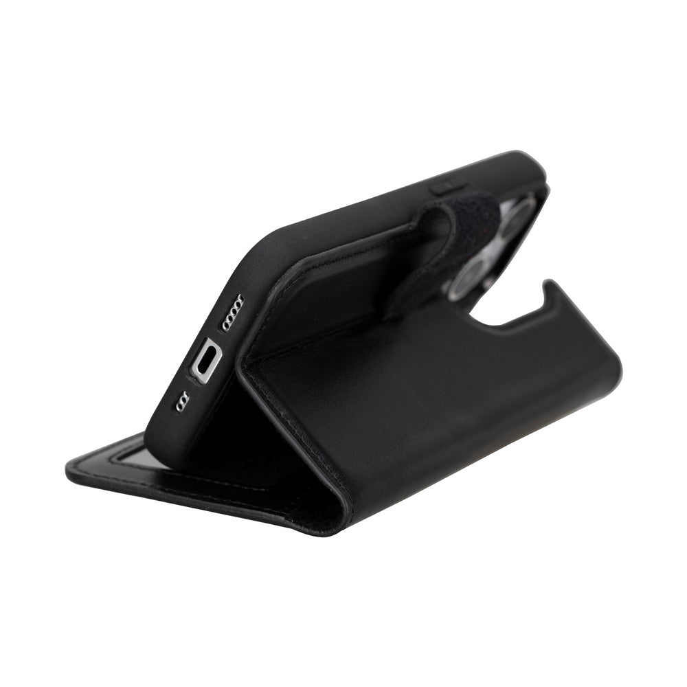 Apple iPhone 15 Series Leather Wallet Case MWWN