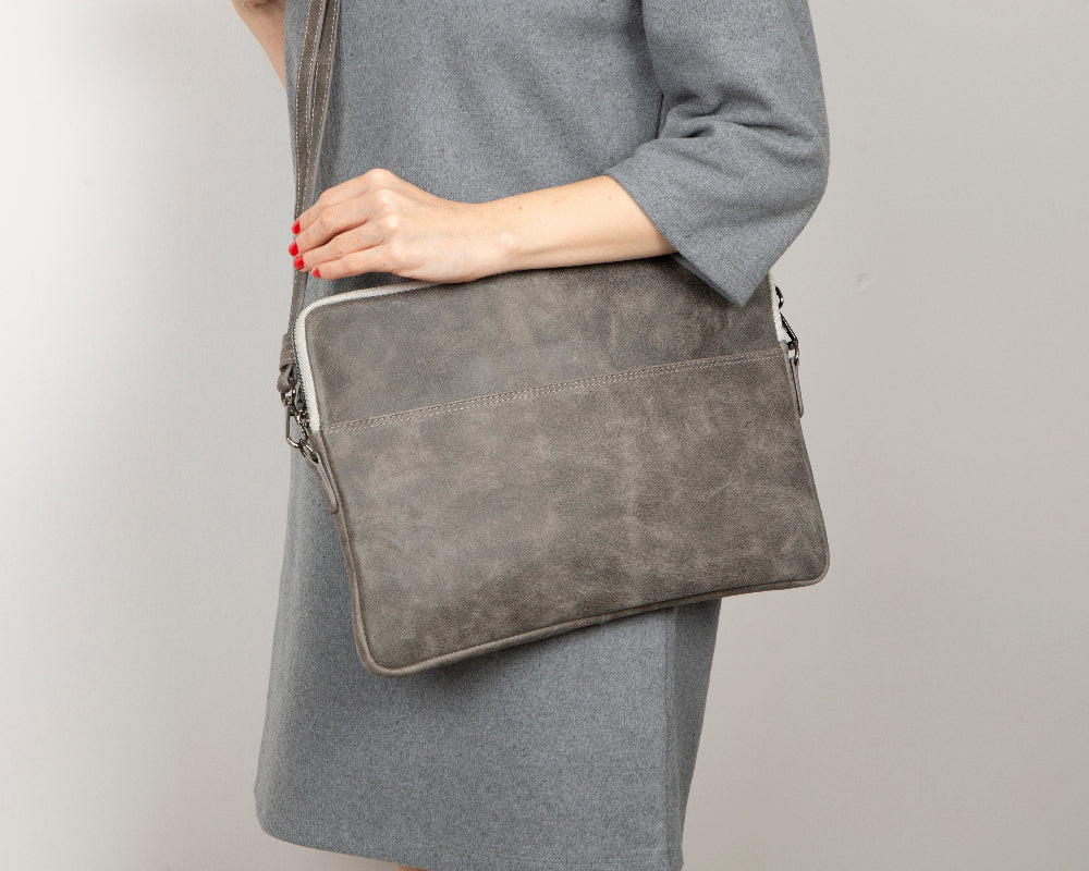 Leather Laptop Bag – Super Slim Genuine Leather Case for 12", 14", 16" Devices (Astora)