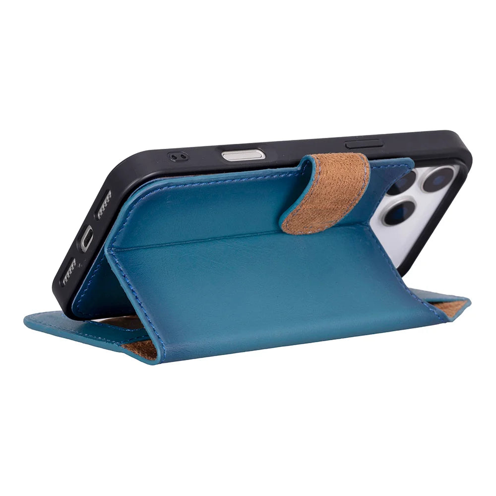 Magic iPhone 18 Pro Leather Detachable Wallet Case