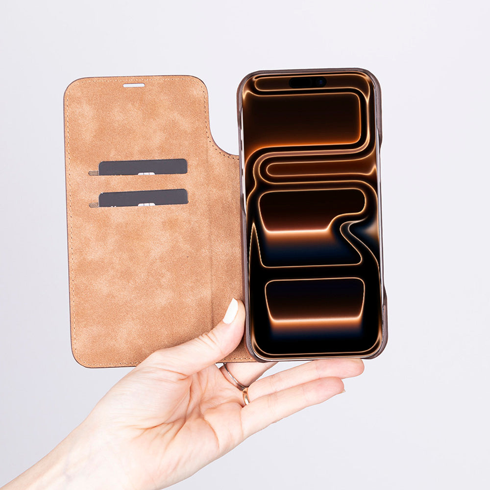 Sonat iPhone 17 Leather Case (All Models)