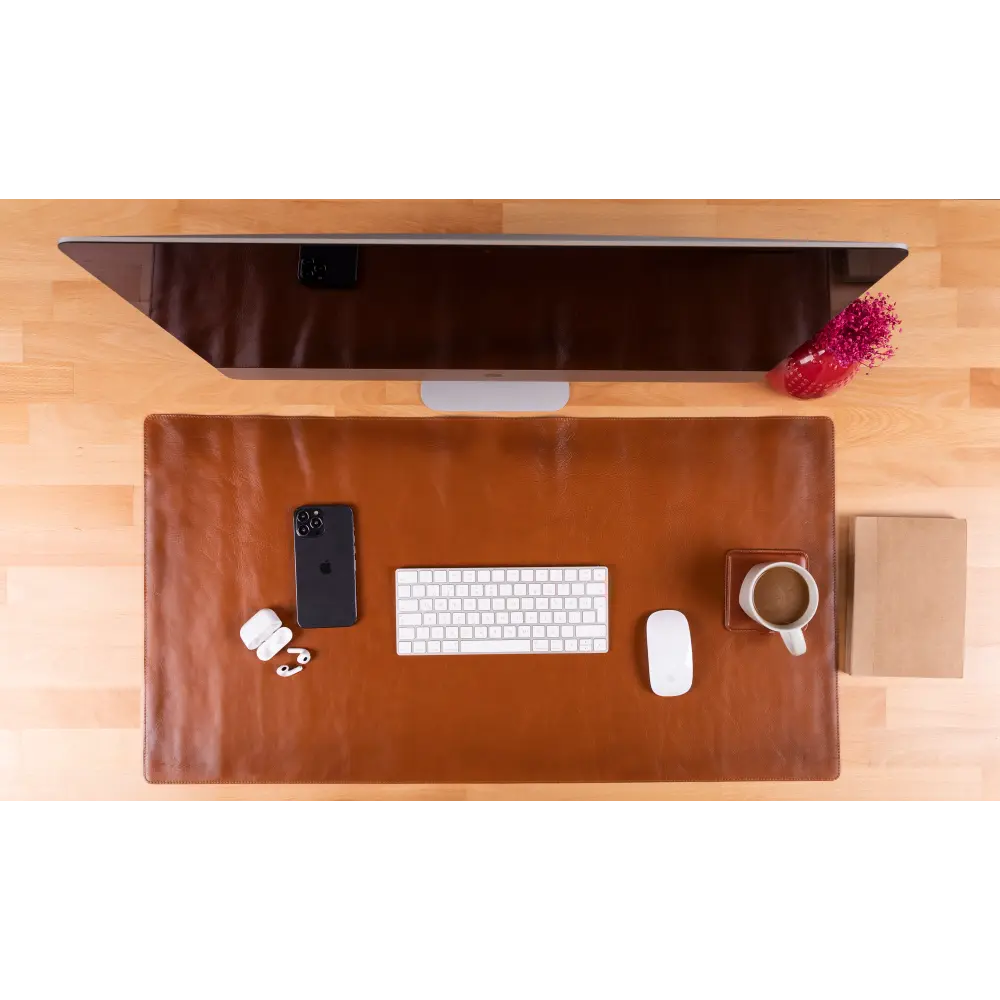 Leather Desk Mat: Water-Repellent Office Pad (Vero)