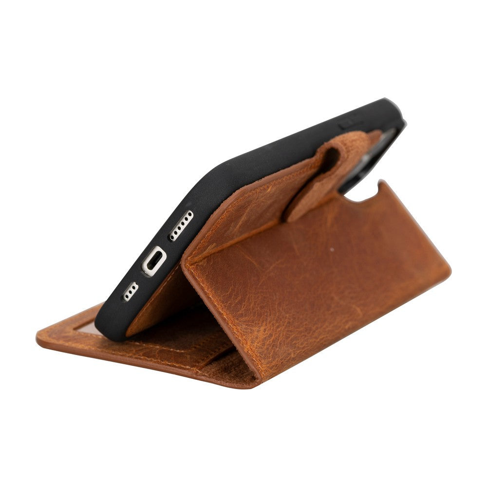 Apple iPhone 15 Series Leather Wallet Case MWWN