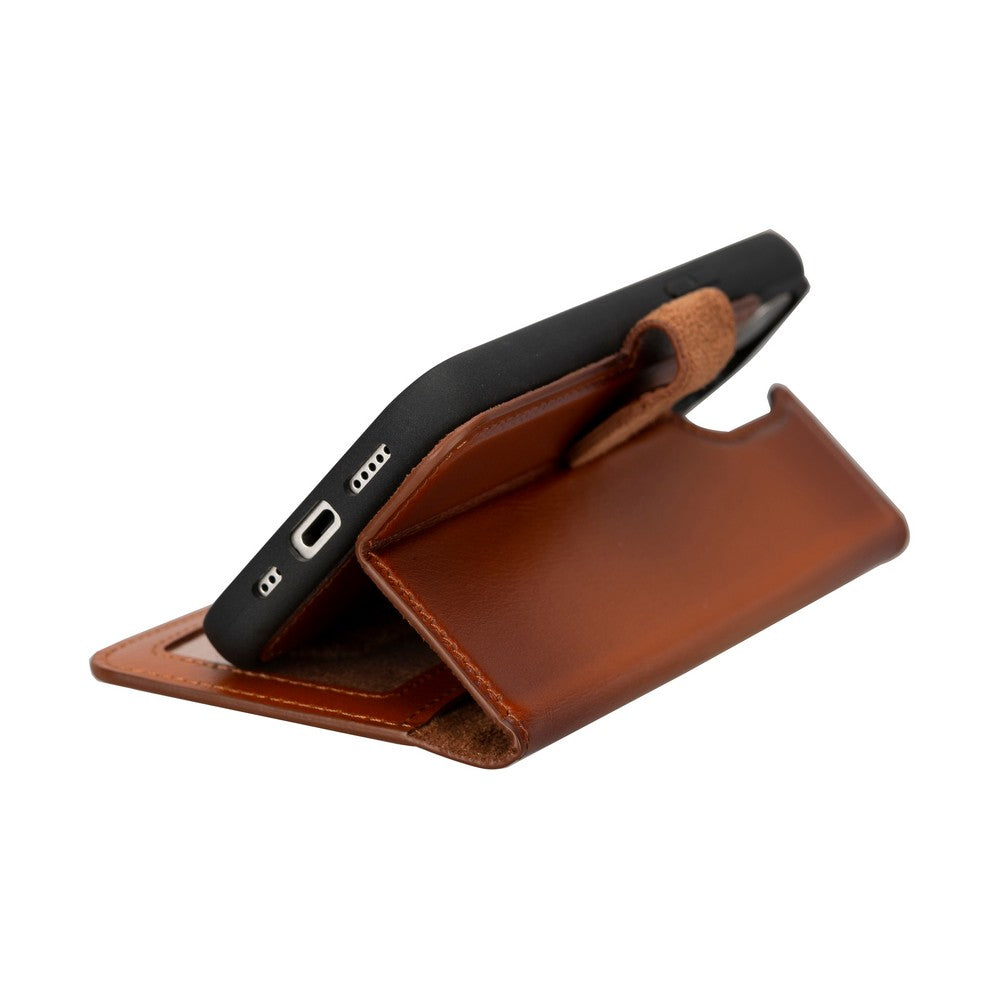 Apple iPhone 15 Series Leather Wallet Case MWWN