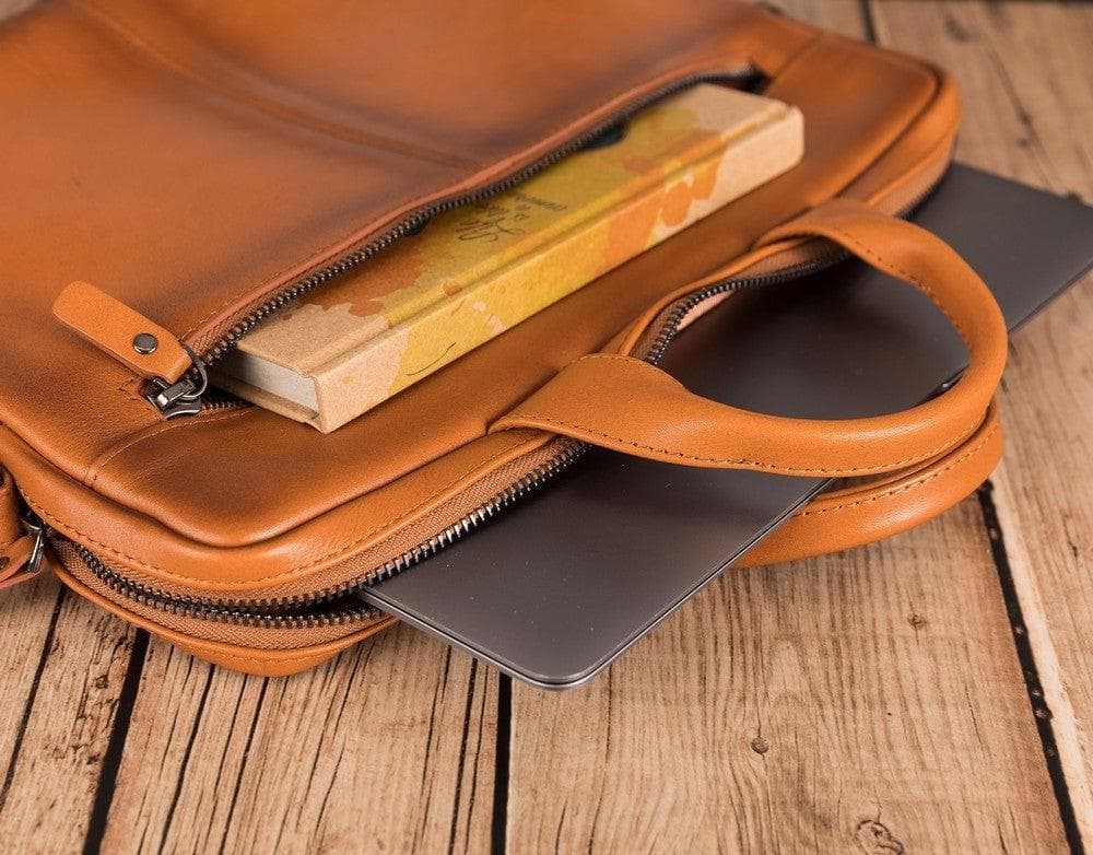 Apollo 15-16 inch MacBook and PC Leather Case